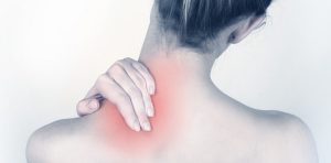 علائم همراه درد پشت گردن و شانه